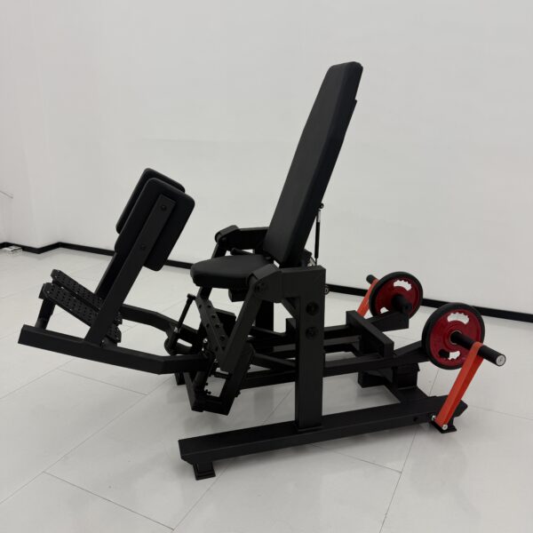 Hammer Iso-Lateral Leg Extension Machine