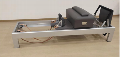 Metal Pilates Reformer